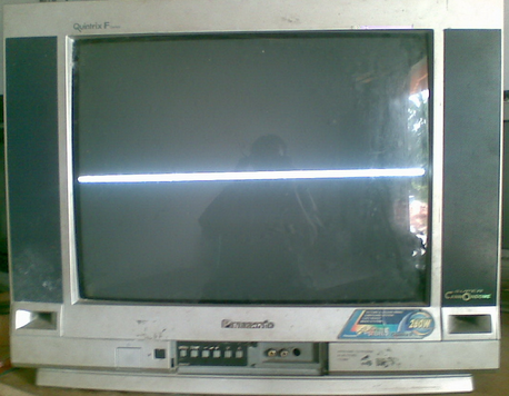 tv kondisi cacat vertikal garis melintang horizontal