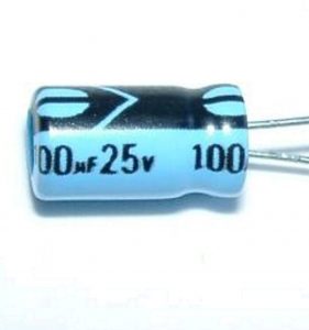 kapasitor elektrolit elco 100 uF 25 volt